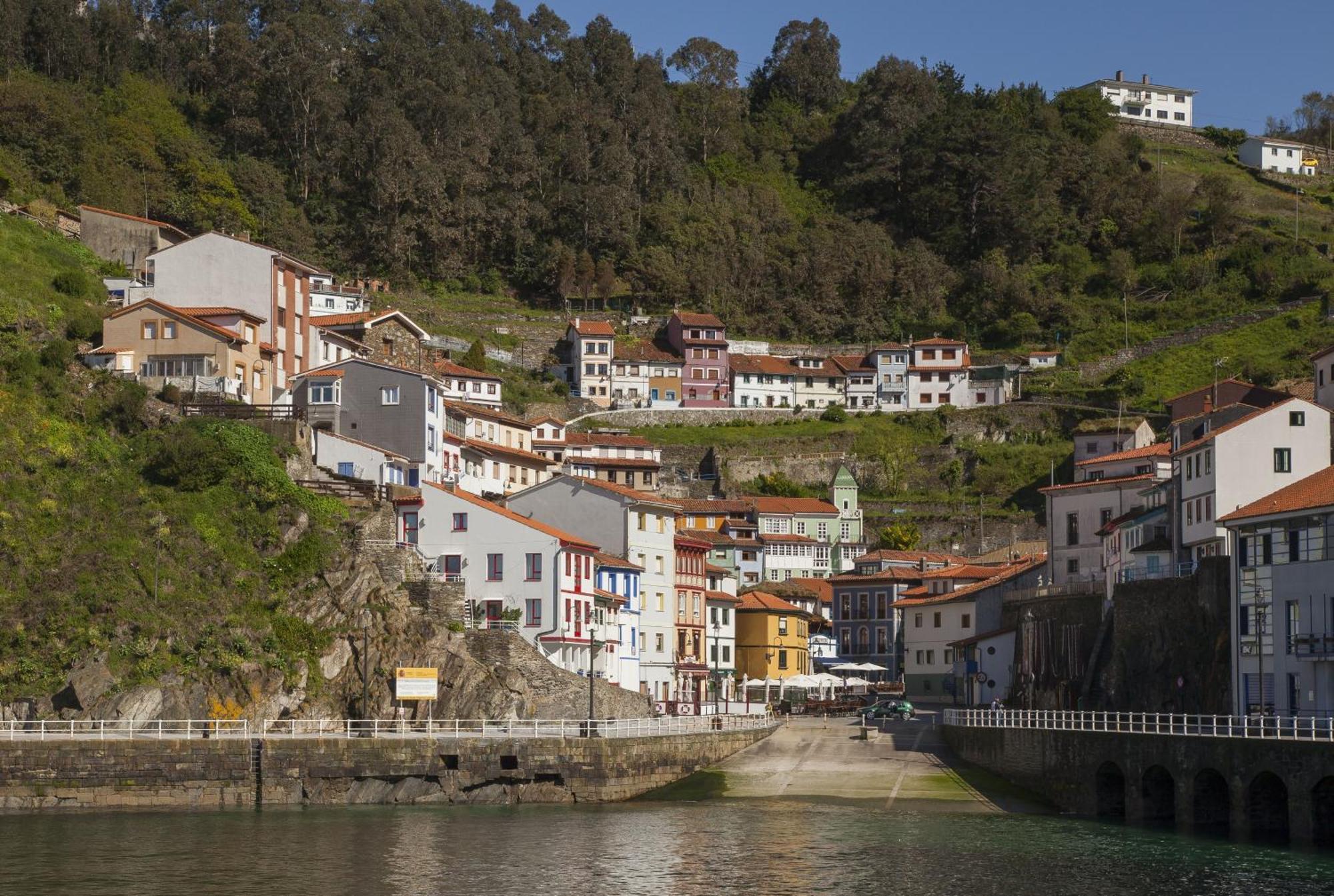 Camping L'Amuravela Cudillero Exteriör bild